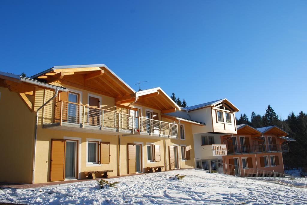Hotel Elbele Garni Folgaria Exteriör bild